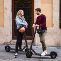 E22E_-Lifestyle_Casual_Couple2