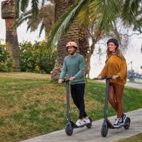 E22E_-Lifestyle_Flat-free-tyres